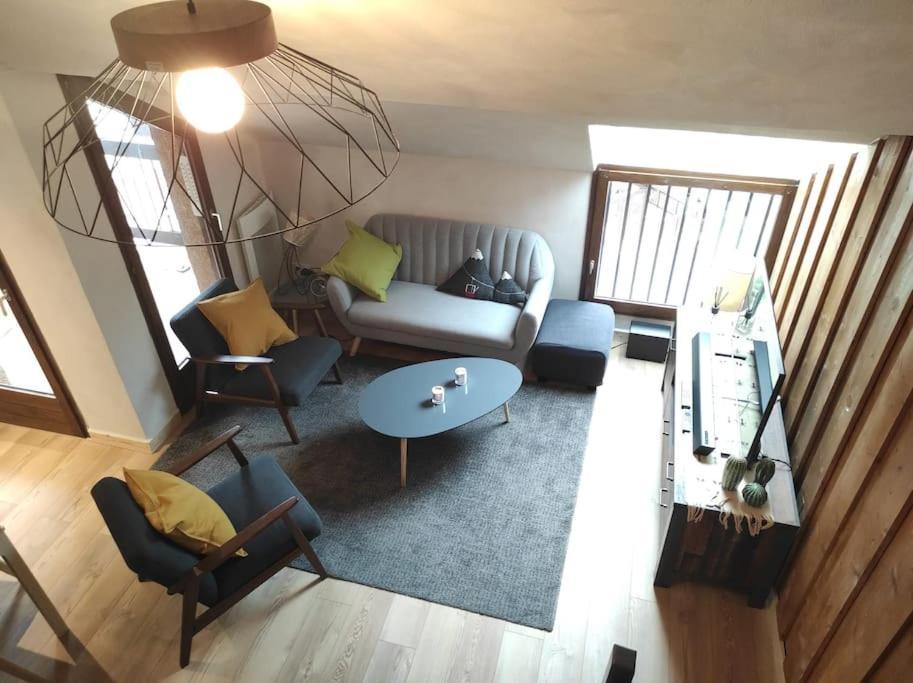 Appartement vue montagne, cosy et chaleureux Briançon Extérieur photo