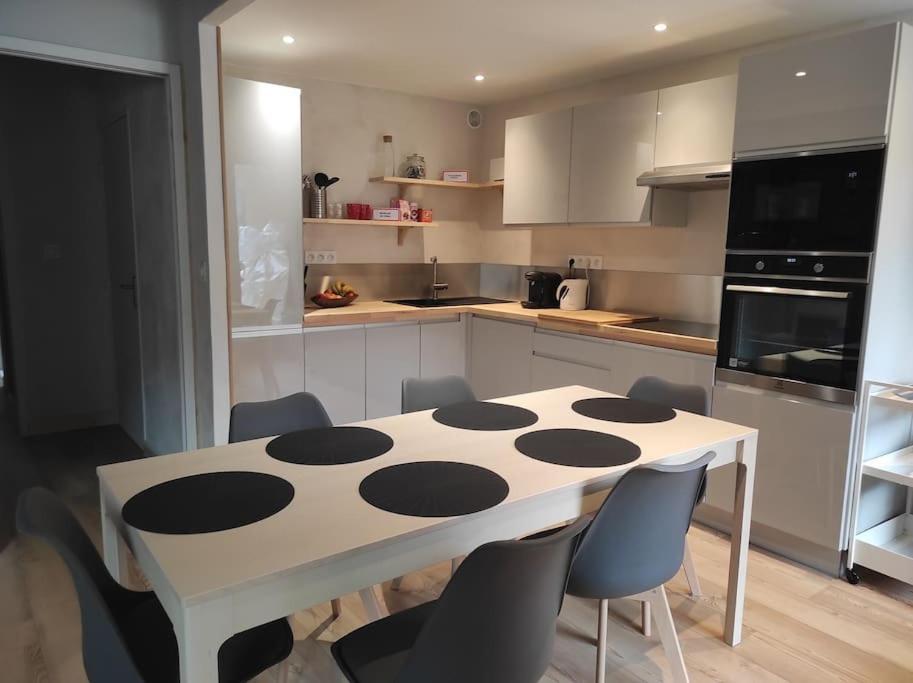 Appartement vue montagne, cosy et chaleureux Briançon Extérieur photo