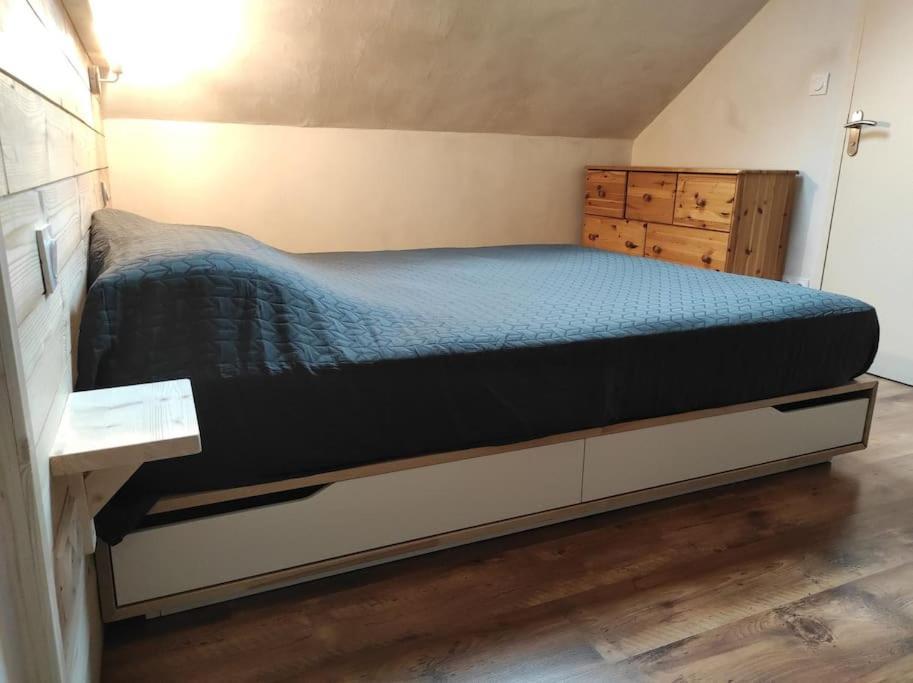 Appartement vue montagne, cosy et chaleureux Briançon Extérieur photo