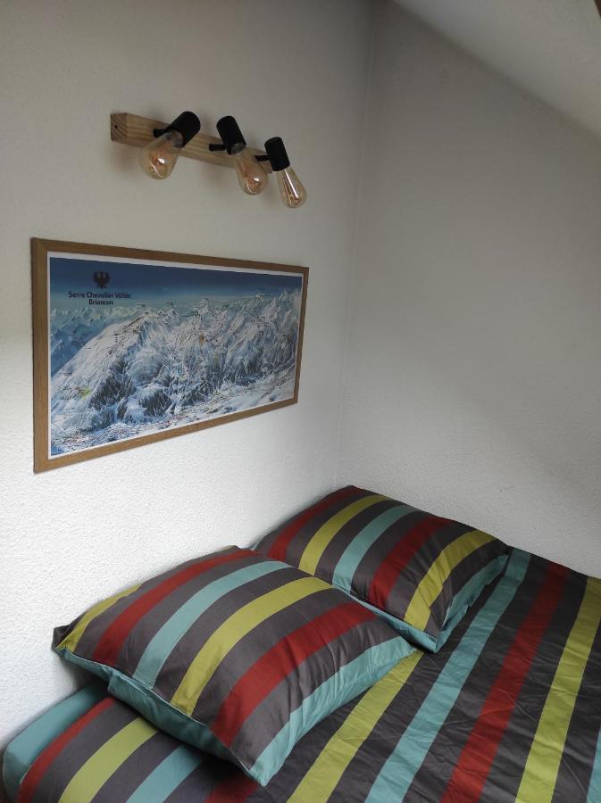 Appartement vue montagne, cosy et chaleureux Briançon Extérieur photo